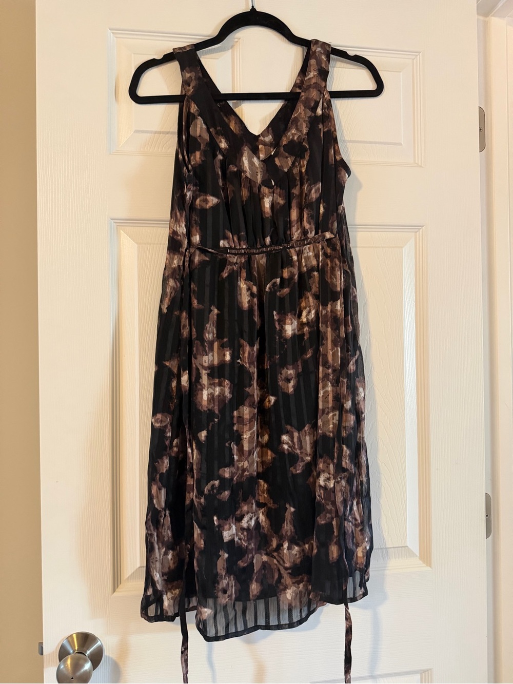 Motherhood maternity women’s dress small floral print belted